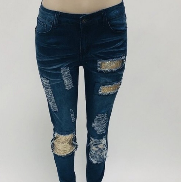 Jean's - Picture 3 of 8